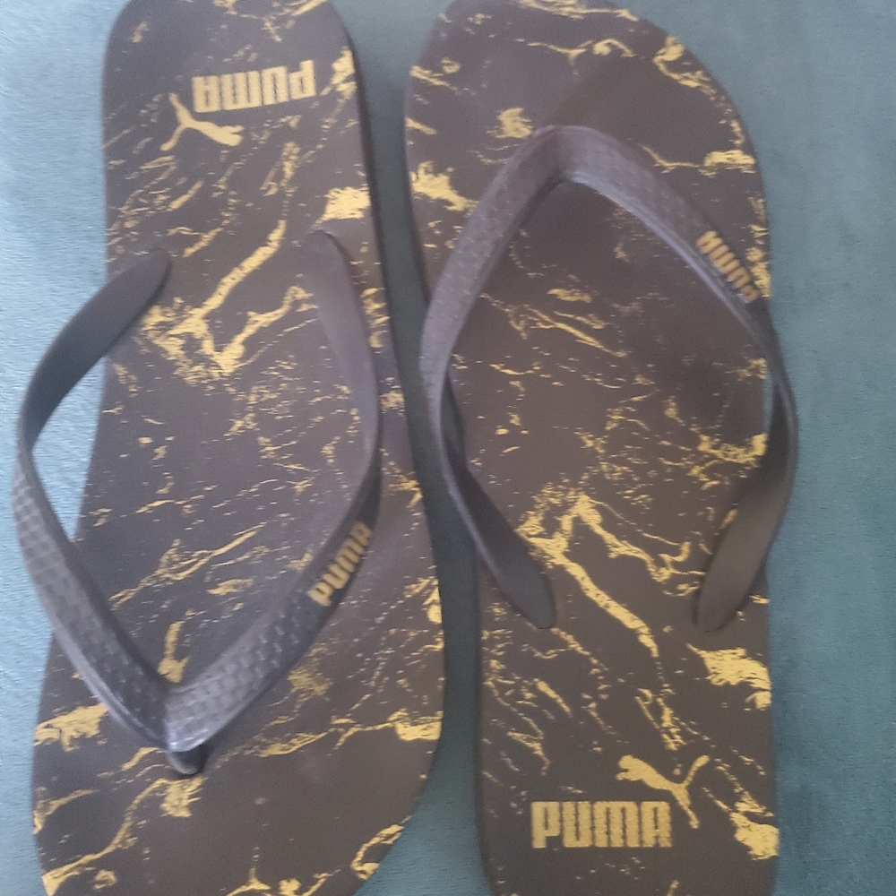 Flip flops
